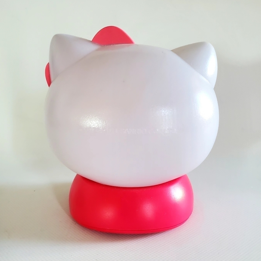 Hello Kitty LED Night Light - Picture 2 of 3